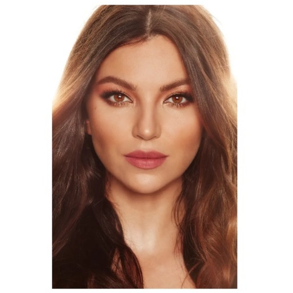 Charlotte Tilbury Wonderglow Face Primer, NEW - Full Size 1.35 oz./40 ml. - Picture 10 of 16